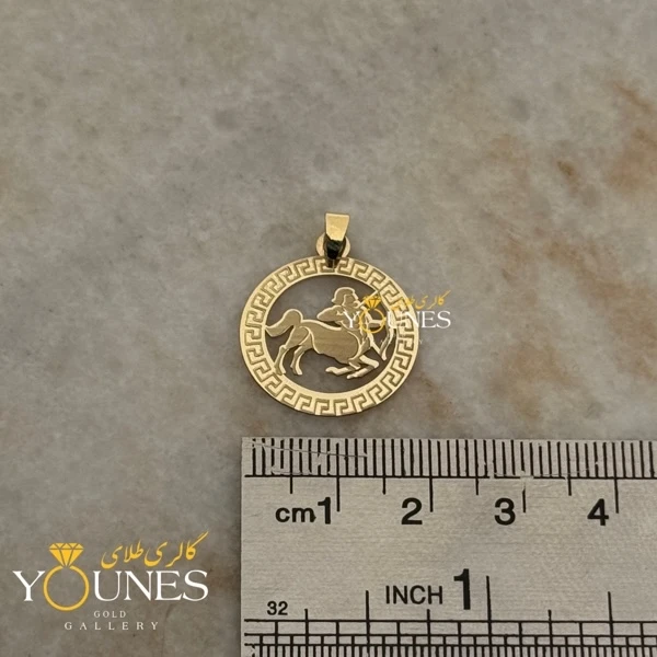 آویز ماه تولد آذر 2cm